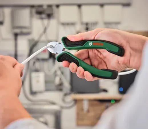 Bosch 4'Lü Pense Yan Keski Kargaburun Boru Anahtarı Seti - 1600A02W7K