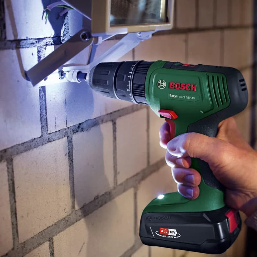 Bosch EasyImpact 18V-40 2 Ah Çift Akülü Darbeli Vidalama Makinesi - 06039D8108